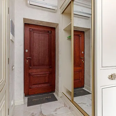 Апартаменти Gefest 1-bedroom With Terrace *